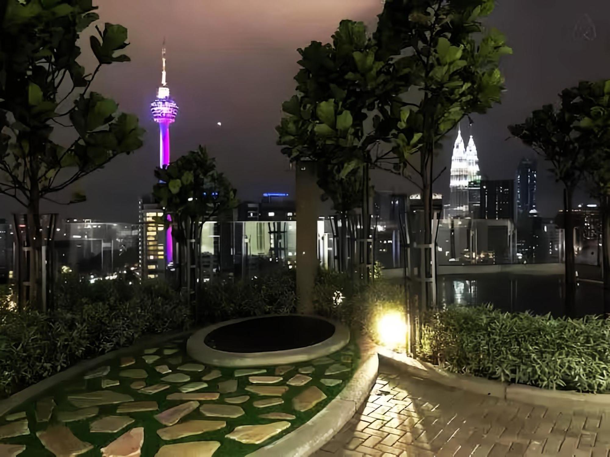 The Robertson Bukit Bintang Lägenhet Kuala Lumpur Exteriör bild